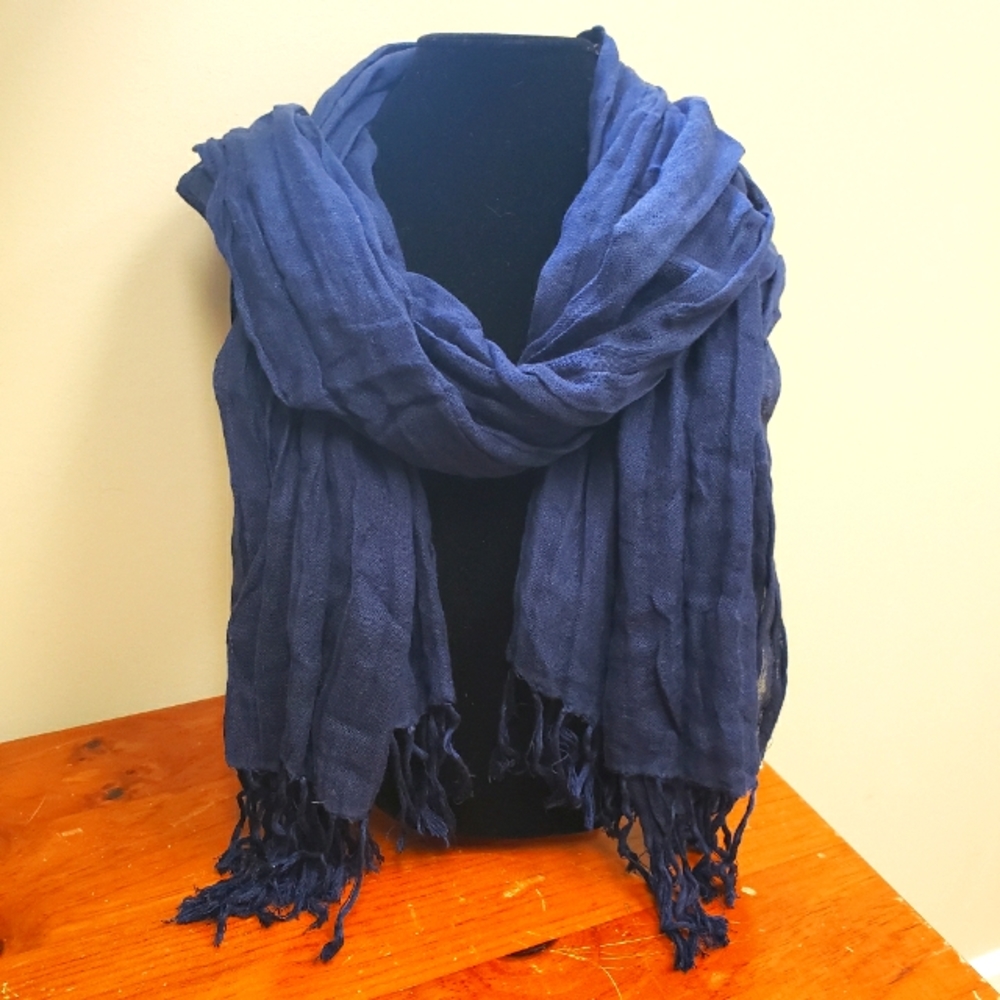 2/$20 Navy blue comfy scarf/wrap